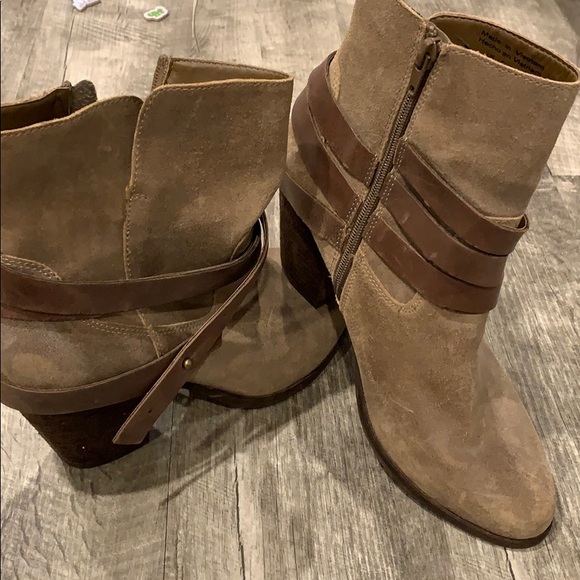 Aldo Shoes - ALDO taupe strap block heel booties